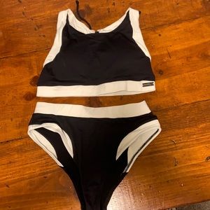 Gymshark women’s bikini set